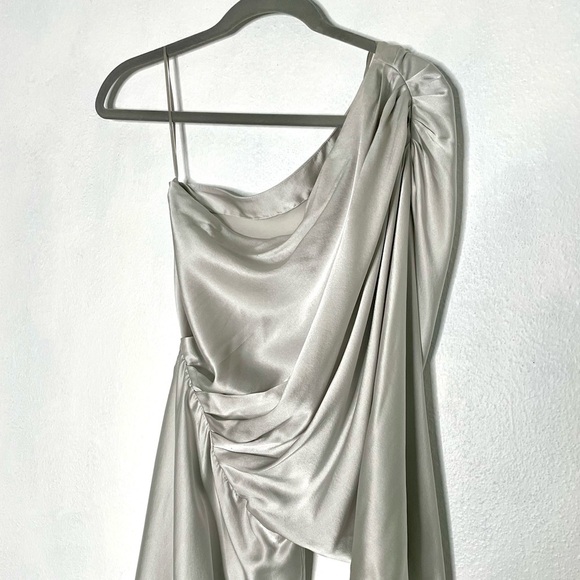 Retrofete Silver Silk Asymmetrical Ruched Neva Dress. Size XS - Picture 7 of 15